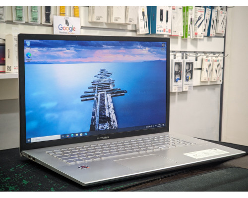 Ноутбук Asus VivoBook 17.3" R3 3250U, 8GB RAM, 256GB SSD, сірий