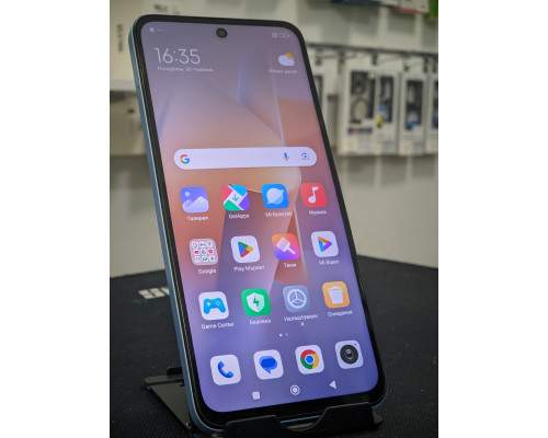 Смартфон Xiaomi Redmi 12 4/128GB Блакитний з великим дисплеєм та потужним акумулятором для тривалої роботи