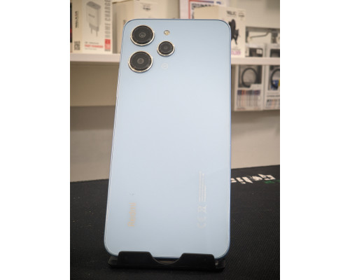 Смартфон Xiaomi Redmi 12 4/128GB Блакитний з великим дисплеєм та потужним акумулятором для тривалої роботи