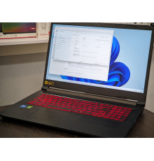 Ігровий ноутбук Acer Nitro 5 i5-11400H, RTX 3050, 16 ГБ RAM, SSD 512 ГБ, 17" IPS 144 Гц, чорний, в ідеальному стані