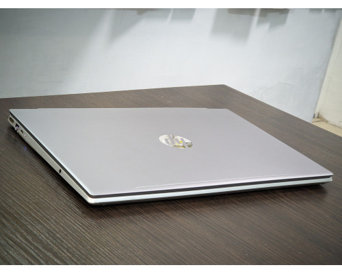 Ноутбук HP Pavilion 15, Intel Core i5-8250U, 20ГБ ОЗП, NVIDIA MX-150 2 ГБ, SSD 256 ГБ в задовільному стані