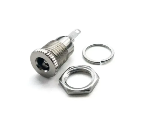 Гніздо живлення металеве 5.5x2.1 мм для монтажу на корпус, надійне підключення електроживлення для пристроїв