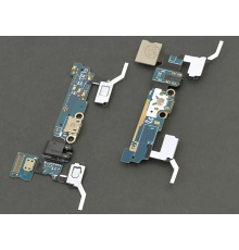 Шлейф Samsung A700 Galaxy A7 з роз'ємом зарядки та навушників PLS-00-00013393