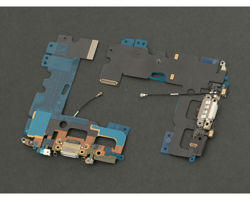 Шлейф iPhone 7 з роз'ємом зарядки white PLS-00-00013574