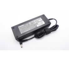 Блок живлення для ноутбука TOSHIBA 19V, 6.3A, 120W, 5.5*2.5мм, L-подібний роз'єм, black (без кабеля!) NBB-62788