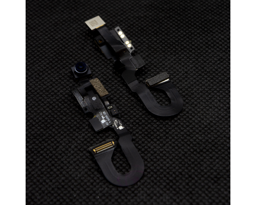 Шлейф iPhone 7 з датчиком освітленості та фронтальною камерою (Original Used) PLS-00-00021139