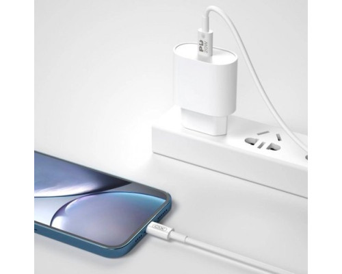 Кабель XO NB-Q190B 60W Charger Cable Type-c to Type-c 2M Білий mag-692068088022560219
