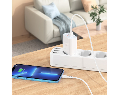 Мережевий зарядний пристрій HOCO C97A PD20W+QC3.0 charger set(Type-C to iP) White