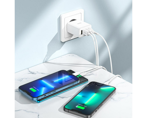 Мережевий зарядний пристрій HOCO C102A Fuerza QC3.0 four-port charger set(iP) 18W White