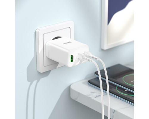 Мережевий зарядний пристрій HOCO N33 Start three-port PD35W(2C1A) charger White