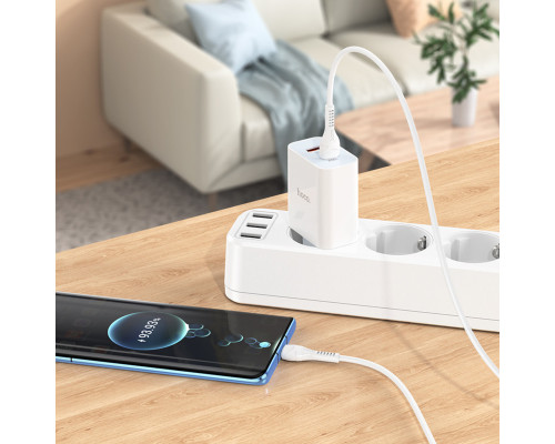 Мережевий зарядний пристрій HOCO C97A PD20W+QC3.0 charger set(Type-C to Type-C) White