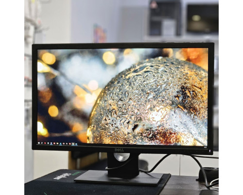 Монітор DELL 24" 1920x1080 ips vga displayport