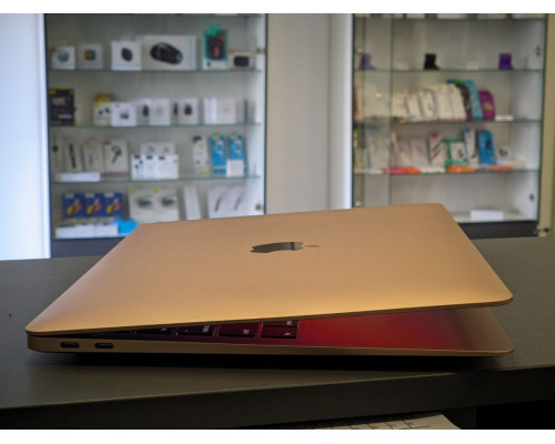 Apple MacBook Air 2020 i3 з 8 ГБ ОЗУ і 256 ГБ SSD в ідеальному стані