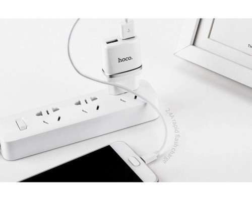 Мережевий зарядний пристрій HOCO C12 Smart dual USB charger 12W White (6957531047759)