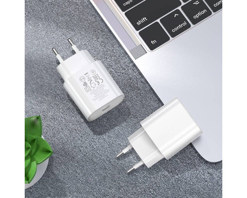 Мережевий зарядний пристрій HOCO N22 Jetta PD25W charger set (Type-C to iP)(EU) White (6931474760074)